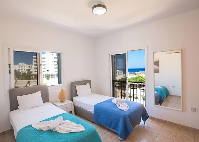 In Mit Privatem Parkplatz By Interhome Сasa de vacaciones Protaras