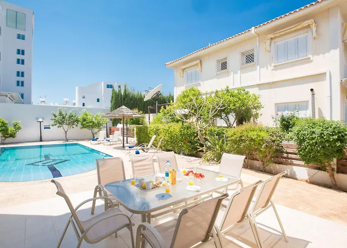 Сasa de vacaciones In Mit Privatem Parkplatz By Interhome