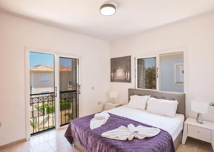 In Mit Privatem Parkplatz By Interhome Protaras